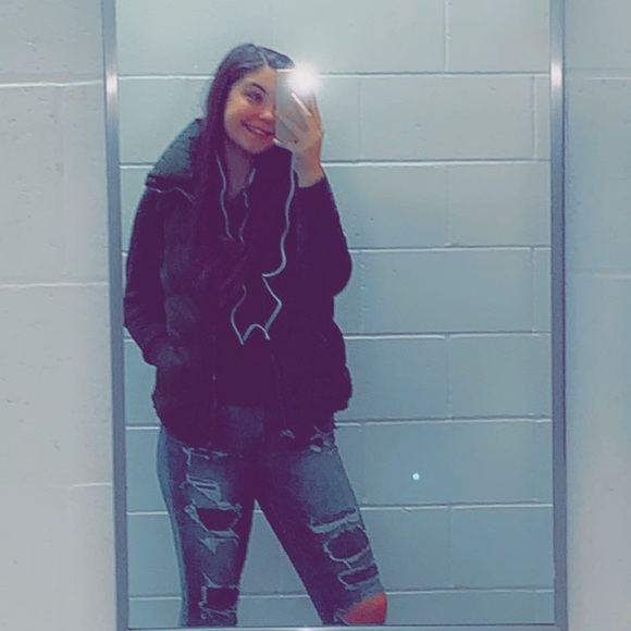 Meet your Posher, Dacia - Picture 7 of 8